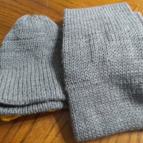 Crocheted Hat and  Loop Scarf Bundle with Yellow Bow - Picture 2 of 4